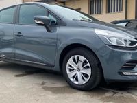 Usata Renault Clio IV Business 89 CV (65 kW) 2019 Grigio Berlina