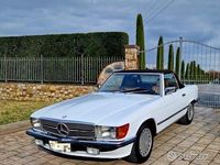 Usata Mercedes SL300 187 CV (137 kW) 1987 Bianco Cabrio