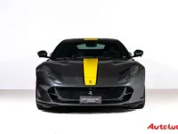 Usata Ferrari 812 799 CV (587 kW) 2020 Silverstone  livrea adesiva Coupé