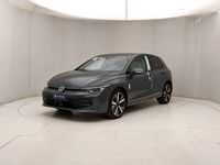 Usata VW Golf VIII Life 150 CV (110 kW) 2025 Grigio Berlina