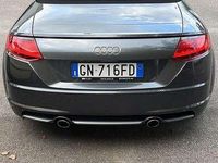 Usata Audi TT Roadster Design 179 CV (131 kW) 2017 Grigio Cabrio