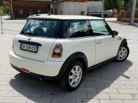 Usata Mini ONE 75 CV (55 kW) 2009 Bianco Utilitaria