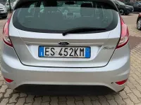 Usata Ford Fiesta Titanium 75 CV (55 kW) 2013 Argento Berlina