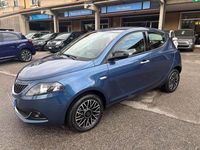 Usata Lancia Ypsilon Platinum 69 CV (50 kW) 2024 Blu Utilitaria