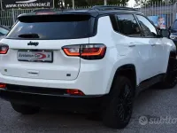 Usata Jeep Compass 131 CV (96 kW) 2023 Bianco pastello SUV