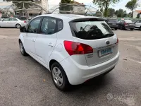 Usata Kia Venga 90 CV (66 kW) 2018 Bianco Utilitaria