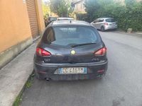 Usata Alfa Romeo 2000 Progression 140 CV (102 kW) 2003 Blu/azzurro Berlina