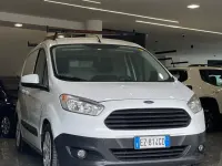 Usata Ford Transit Courier 76 CV (55 kW) 2015 Bianco Furgone