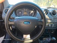 Usata Ford Fiesta 53 CV (38 kW) 2008 Nero Utilitaria