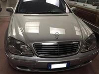 Usata Mercedes S500 306 CV (225 kW) 1999 Grigio Berlina
