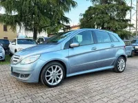 Usata Mercedes B170 116 CV (85 kW) 2008 Blu Monovolume