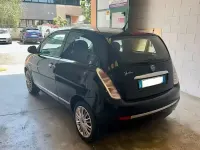 Usata Lancia Ypsilon 69 CV (50 kW) 2011 Nero Utilitaria
