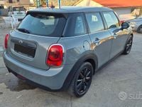 Käytetty Mini Cooper D Hype 95 HP (69 kW) 2016 Harmaa Viistoperä
