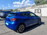Usata Renault Clio Zen 91 CV (66 kW) 2021 Blu Utilitaria