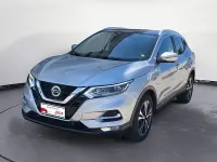 Usata Nissan Qashqai N-Connecta 140 CV (102 kW) 2019 Bianco SUV