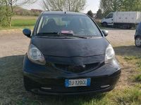Usata Toyota Aygo 68 CV (50 kW) 2005 Nero Utilitaria
