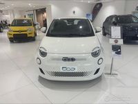 Usata Fiat 500e 86 kW (118 CV) 2024 Bianco Utilitaria