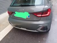 Usata Audi A1 129 CV (94 kW) 2023 Grigio SUV