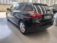 Usata Peugeot 308 Allure 131 CV (96 kW) 2021 Nero Berlina