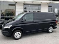 Usata VW T6.1 150 CV (110 kW) 2022 Deep black Furgone