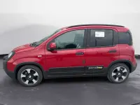 Nuova Fiat Panda Cross Cross 69 CV (50 kW) 2026 Rosso passione pastello Utilitaria
