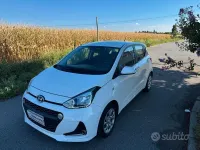 Usata Hyundai i10 67 CV (49 kW) 2019 Bianco Utilitaria