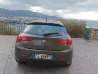 Usata Alfa Romeo Giulietta 105 CV (77 kW) 2011 Grigio Utilitaria