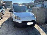 Usata Peugeot Partner 75 CV (55 kW) 2012 Bianco Monovolume