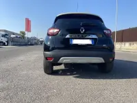 Usata Renault Captur 110 CV (80 kW) 2016 Rosso SUV