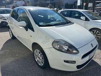 Usata Fiat Punto Pop 69 CV (50 kW) 2012 Colore esterno (bianco divino) Utilitaria