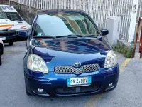 Usata Toyota Yaris Sol 65 CV (47 kW) 2005 Blu/azzurro Utilitaria
