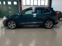 Usata VW Tiguan R-line 150 CV (110 kW) 2021 Nightshade blue SUV