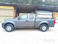 Usata Nissan Navara 170 CV (125 kW) 2011 Nero Pick-up
