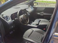 Usata Mercedes B180 116 CV (85 kW) 2019 Blu/azzurro Monovolume