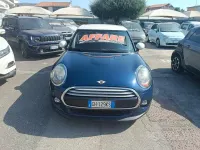 Usata Mini Cooper D 116 CV (85 kW) 2015 Blu Utilitaria
