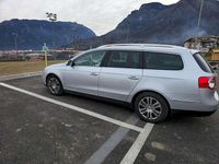 Usata VW Passat Highline 140 CV (102 kW) 2008 Grigio Station wagon