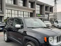 Usata Jeep Renegade Limited 140 CV (102 kW) 2015 Nero SUV