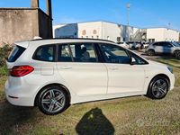 Usata BMW 218 Gran Tourer Sport Line 150 CV (110 kW) 2016 Bianco Monovolume