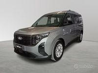 Begagnad Ford Tourneo Courier Titanium 125 HK (91 kW) 2025 Brun Minibuss