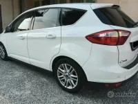 Usata Ford C-MAX 105 CV (77 kW) 2014 Bianco Monovolume