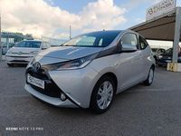 Usata Toyota Aygo Cool 69 CV (50 kW) 2017 Argento Utilitaria