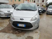 Usata Ford Ka 69 CV (50 kW) 2015 Argento Berlina