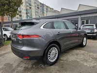 Usata Jaguar F-Pace 180 CV (132 kW) 2017 Grigio scuro SUV