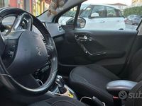 Usata Peugeot 208 2016 Bianco Utilitaria
