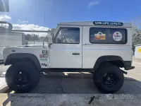 Usata Land Rover Defender 122 CV (89 kW) 2006 Bianco SUV