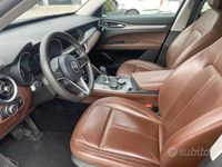 Usata Alfa Romeo Stelvio Super 210 CV (154 kW) 2017 Grigio SUV