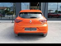 Usata Renault Clio V Evolution 91 CV (66 kW) 2023 Arancione Berlina