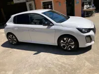 Usata Peugeot 208 Allure 101 CV (74 kW) 2025 Bianco Utilitaria