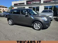 Usata Mini One Countryman 98 CV (72 kW) 2011 Marrone SUV