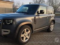 Usata Land Rover Defender 90 CV (66 kW) 2023 Blu Station wagon